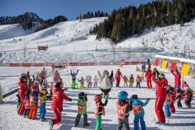 Skispielunterricht in der Schischule Top Alpin in Altenmarkt-Zauchensee, Ski amadé